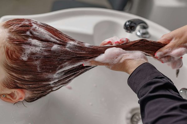 Shampoing bio pour cheveux colorés : quels sont les avantages du produit ?